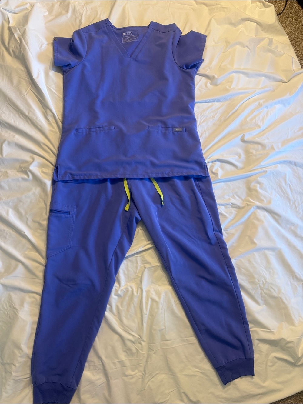 FIGS Blueberry V-Neck Scrub Top and Jogger Pants with Lime Drawstrings